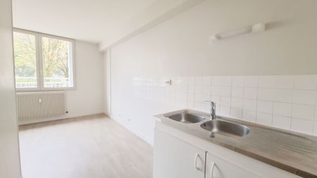 T1 de 38 m² jolie pièce de vie – Proche gare - Photo 3