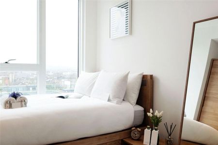 3 bedroom flat to rent - Photo 5