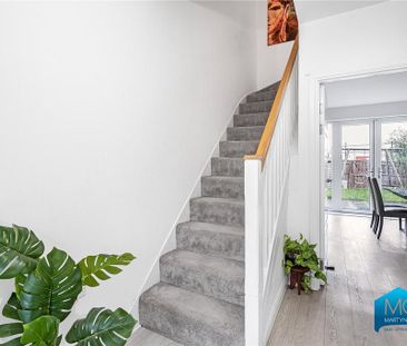 3 bedroom terraced house to rent - Photo 2