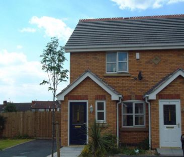 2 bedroom semi-detached house to rent - Photo 5