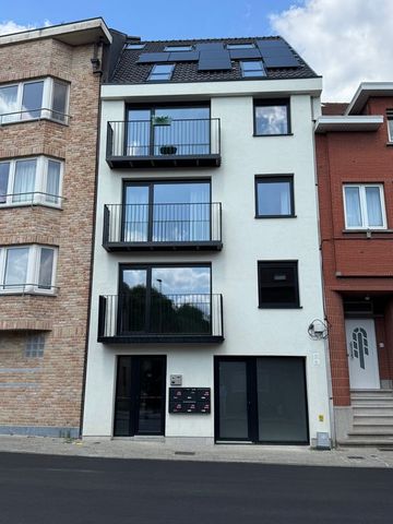 Appartement te huur - Foto 2