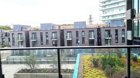 For Lease - 4208 Dundas Street Unit# 322, Toronto, Ontario - Photo 4