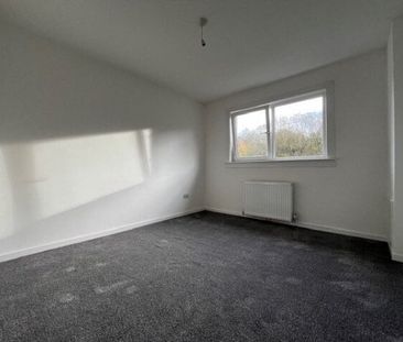 Larkfield Road, Gourock - Photo 2