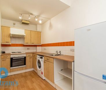1 bed Apartment for Rent - Photo 5