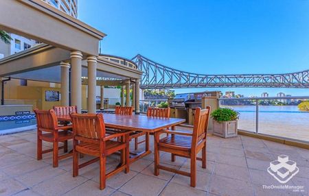 ARGUABLY THE CBDs FINEST RIVERFRONT COMPLEX 1 Bedroom Furnished - Photo 4