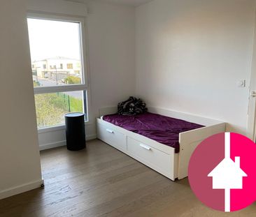 STUDIO AVEC GRANDE TERRASSE - Photo 2