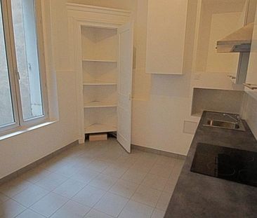 APPARTEMENT T3 A LOUER - Photo 2