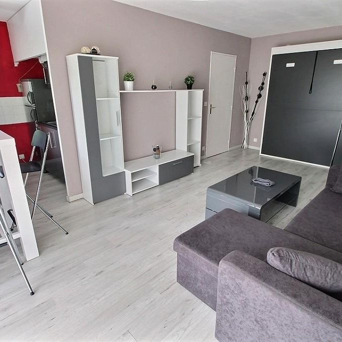 Location Appartement 1 pièce 30m² MERIGNAC 33700 - Photo 1
