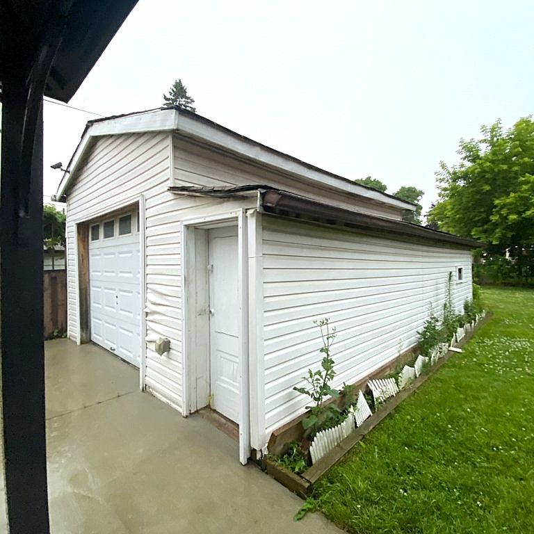 For Lease - 92 Holwood Avenue Unit# Lower, Toronto, Ontario - Photo 1