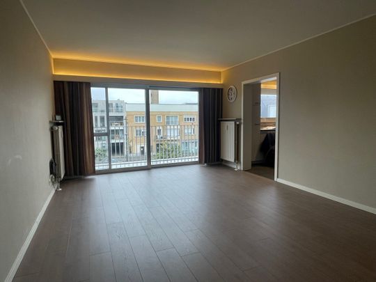 Appartement te huur in Harelbeke met 2 slaapkamers - Photo 1