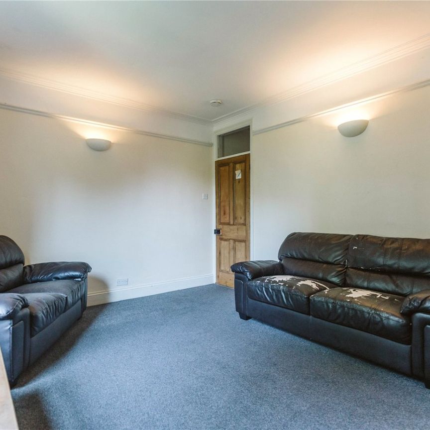 Cotswold Road, - Photo 1