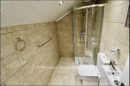 2 Bedroom Apartments in Leeds - Photo 4