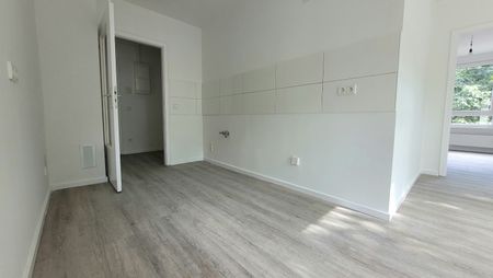 Helle 3-Zimmer-Wohnung mit Balkon und Aufzug! - Foto 5