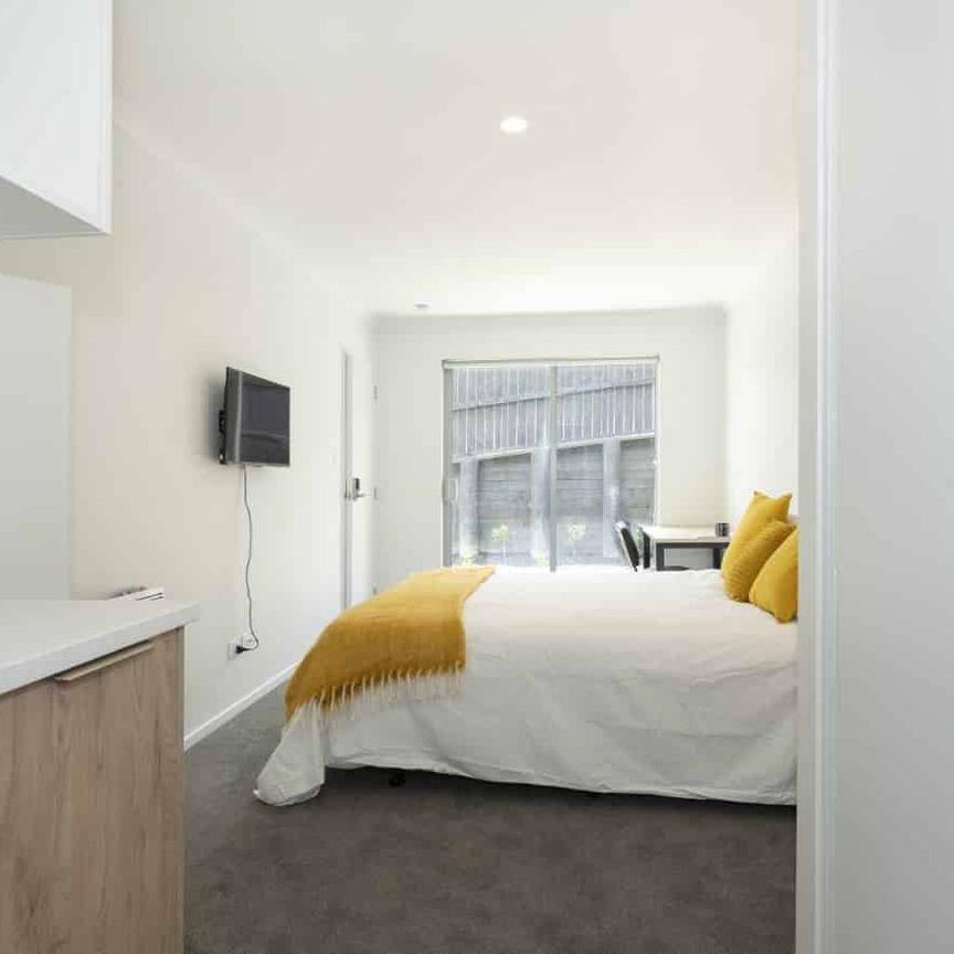 Modern Studio Rooms for Rent - Photo 1