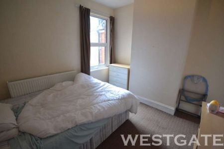 7 Bed - Norris Road, Uni Area - Photo 5