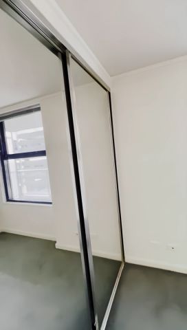 1 bed 1 bath*505 ultimo - Photo 3