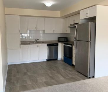 For Lease - 250 Sunny Meadow Boulevard Unit# 153, Brampton, Ontario - Photo 5