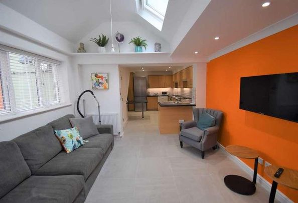 Granby Gardens, Reading, RG1 - Photo 1