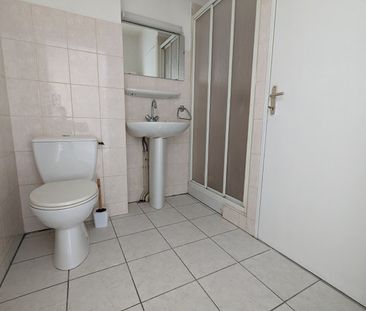 Location Appartement 1 pièce 31m² - Photo 6