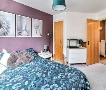 2 bedroom apartment to rent - Photo 2