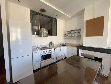 A LOUER - APPARTEMENT MEUBLE DE TYPE 3 - BELLE PRESTATION - RUE DES CORDELIERS - Photo 5