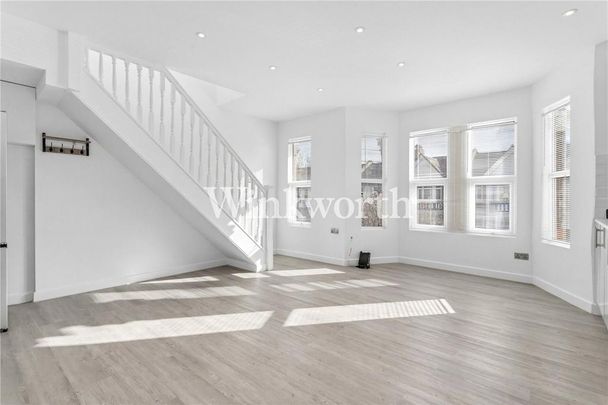 3 bedroom apartment to rent - Photo 1