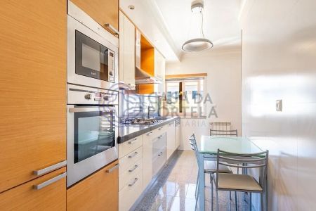 Apartment T2 in Oeiras e São Julião da Barra, Paço de Arcos e Caxias, Oeiras - Photo 5