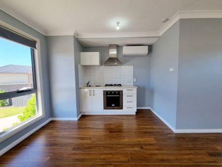 Ideal Studio! Water and Gas Included! - Photo 2