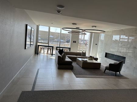 For Lease - 185 Deerfield Road Unit# 1404, Newmarket, Ontario - Photo 3