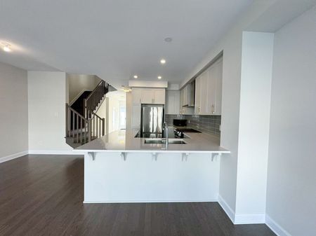 For Lease - 170 Angelonia Crescent, Blossom Park - Airport and Area, Ontario - Photo 4