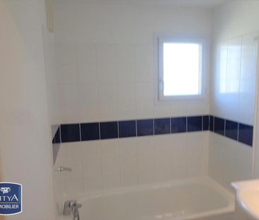Location Appartement 3 pièces 55m² GREZES HERMINIS 11000 - Photo 5