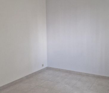 Appartement te huur in Vlezenbeek voor € 750 met 2 slaapkamers - Photo 4