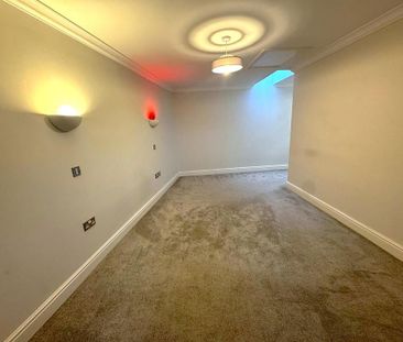 2 bedroom maisonette to rent - Photo 1