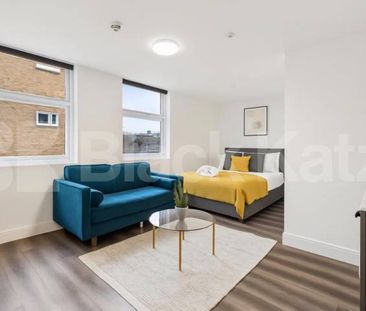 Recently refurbished studio flat to rent inc Wifi and Water - Photo 1