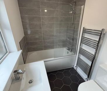 2 Kyle Street, Belfast, BT4 1LS - Photo 4