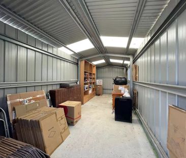 Renovated 4 Bedroom Family Home In a Wonderful Location! - Photo 3