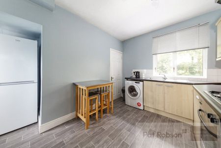 Wych Elm Crescent, Newcastle Upon Tyne - Photo 4