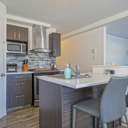 Sherbrooke – Rock Forest – Beau logement 4 1/2 style maison à louer - Photo 3