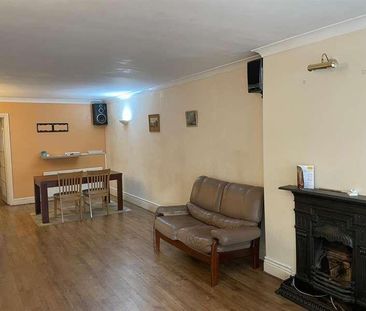 Bath Road, Hounslow, TW3 - Photo 4