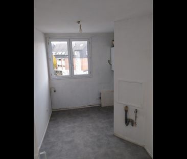 Location Appartement 4 pièces 101 m² Gisors - Photo 2