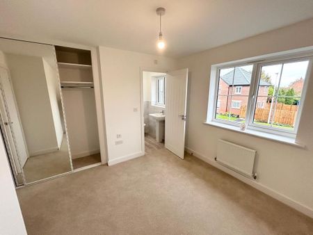 3 bedroom semi-detached house to rent - Photo 4