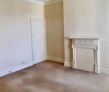 3 bedroom maisonette to rent - Photo 5