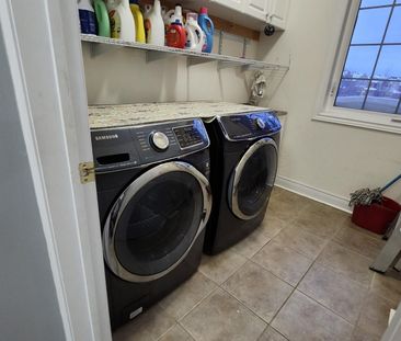 For Lease - 80 Tatra Crescent Unit# 2, Brampton, Ontario - Photo 2