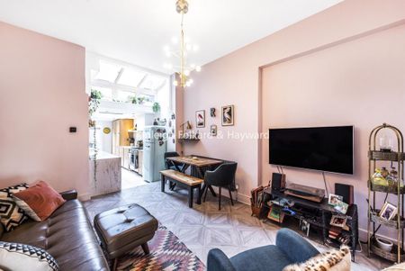 2 bedroom flat to rent - Photo 3