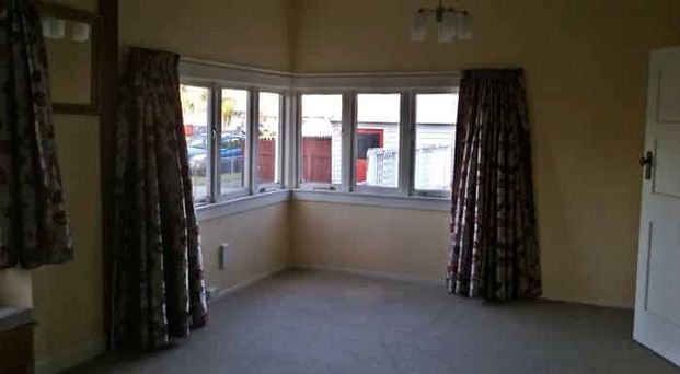 52 Manapouri Crescent - Photo 1