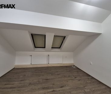Pronájem bytu 2+1 77 m² - Fotografie 6
