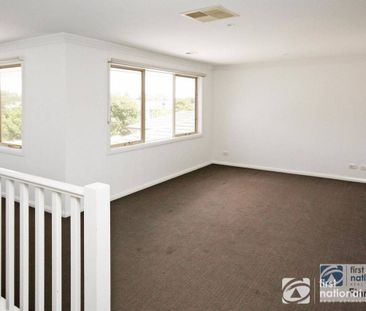 Spacious Family Home in Prime Location - Photo 4