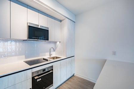 For Lease - 2485 Eglinton Avenue Unit# 322, Mississauga, Ontario - Photo 5