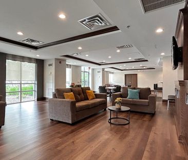 For Lease - 23 Oneida Crescent Unit# 706, Richmond Hill, Ontario - Photo 1