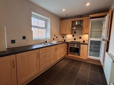 1 bedroom flat to rent - Photo 4